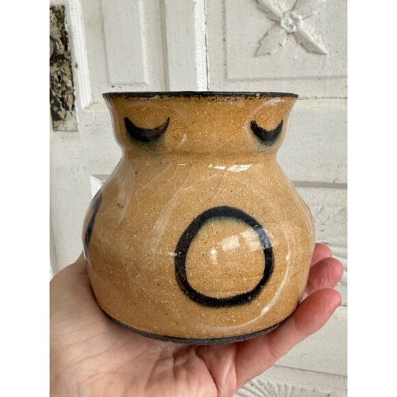 Signed Other - Vintage 1940s Stoneware Salt Glaze Art Pottery Vase Beige 4.5" Signed